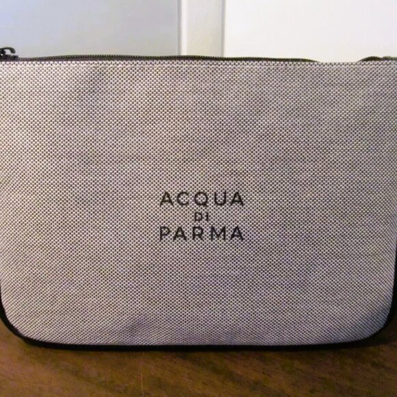 NWOT!  Acqua Di Parma Travel Pouch - Picture 1 of 3